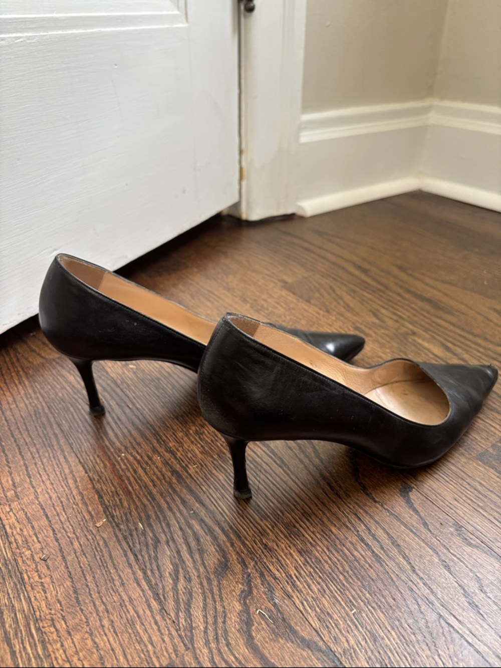 Manolo Blahnik BB 70mm Leather Stiletto Pumps - Picture 4 of 6